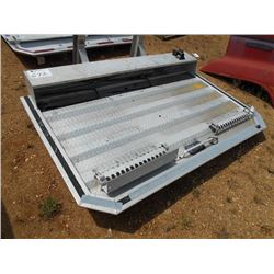 STURDY LITE ALUMINUM HEADACHE RACK