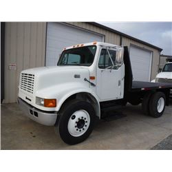 2000 INTERNATIONAL 4700 S/A FLATBED, S/N 1HTSCABM9YH287036, 7.3L INTERNATIONAL DIESEL ENGINE, A/T, 1