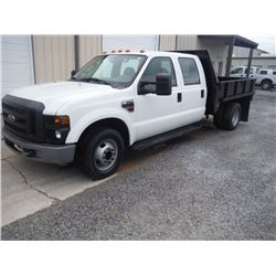 2009 FORD F350 CREW CAB FLATBED, S/N 1FDWW36R99EB04711, 6.4L DIESEL ENGINE, A/T, 8'-6" STEEL FLATBED