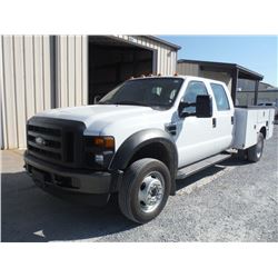 2010 FORD F550 CREW CAB SERVICE TRUCK, S/N 1FDAW5GY8AEB16851,V10 GAS ENGINE, A/T, KNAPHEIDE SERVICE 