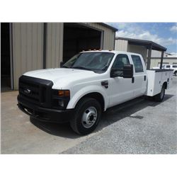 2009 FORD F350 CREW CAB SERVICE TRUCK, S/N 1FDWW36R89EA42024, 6.4L DIESEL ENGINE, A/T, KNAPHEIDE SER