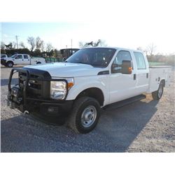 2012 FORD F250 CREW CAB 4X4 SERIVICE TRUCK, S/N 1FD7W2B69CEC50365, V8 GAS ENGINE, A/T, KNAPHEIDE SER