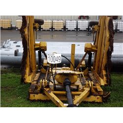 ROTARY CUTTER (15' BATWING)