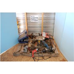 MISC TOOLS, JACKS, SCALE, LEAK DETECTOR