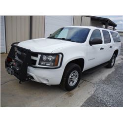 2011 CHEVROLET SUBURBAN 4X4, S/N 1GNWK5EG7BR268797, V8 GAS, A/T, BRUSH GUARD, WINCH, ODOMETER READIN