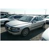 Image 1 : 01 Volvo S60 4dr Sedan - T - DRIVE