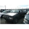 Image 1 : 94 NISSAN PICKUP PK - T - DRIVE