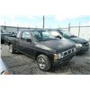 Image 3 : 94 NISSAN PICKUP PK - T - DRIVE