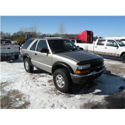2000 Chev Blazer LS -Salvage Title SN#-1GNCT18W7YK150410