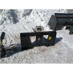 Bale spear for skid loader -New