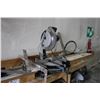 Image 2 : MASTERCRAFT MITRE SAW ON MOBILE BENCH