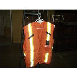 NORTH REFLECTIVE VEST