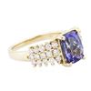 Image 2 : 14KT Yellow Gold 1.85ct Tanzanite and Diamond Ring