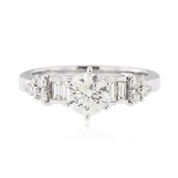 18KT White Gold 1.27ctw Diamond Ring