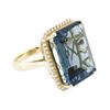 Image 2 : 14KT Yellow Gold 23.27ct Topaz and Diamond Ring