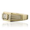 Image 2 : 14KT Yellow Gold 0.88ctw Princess Cut Diamond Ring