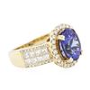 Image 2 : 14KT Yellow Gold 2.34ct Tanzanite and Diamond Ring