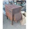 Image 1 : SHOP STYLE WOOD STOVE