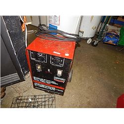 CHARGER - 12 VOLT- 200 AMP