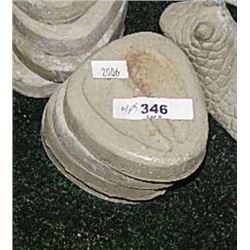 CONCRETE - HOOF PRINTS- 4 SMALL