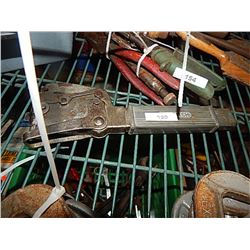 BOSTICH HAMMER STAPLER