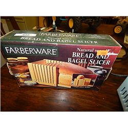 BRAD AND BAGEL SLICER