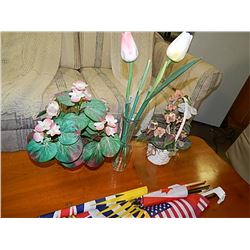 VASES WITH FLOWERS - 3 TTL