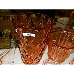 DEPRESSION GLASS - ROSE GLASS - HEAVY LARGE VASE "CRACKED ICE PATERN"