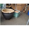 Image 1 : PLANT POTS - 2 TTL