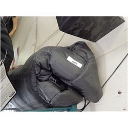 SLEEPING BAG