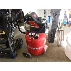 COMPRESSOR - SNAP-ON - 15 GAL - WORKING