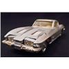 Image 1 : VINTAGE CORGI CHEVROLET CORVETTE STINGRAY TOY CAR