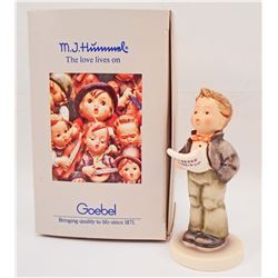 VINTAGE HUMMEL SOLOIST FIGURINE IN ORIGINAL BOX