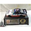 Image 2 : ACTION ELITE DARRELL WALTRIP #17 PARTS AMERICA