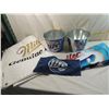 Image 1 : LOT 5 MISC MILLER LITE & BEER COLLECTIBLES