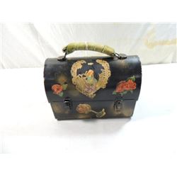 VITNAGE DECOUPAGE LUNCHBOX