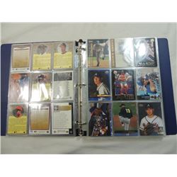 BASEBALL CARD BINDER STARS & ROOKIES