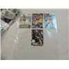 Image 2 : LOT 12 BRETT FAVRE FOOTBALL CARDS