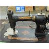 Image 3 : WHITE ROTORY USA SEWING MACHINE & TABLE