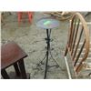 Image 2 : VINTAGE METAL PLANT STAND