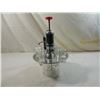 Image 2 : VINTAGE LIQUOR DISPENSER W/ 6 SHOT GLASSES