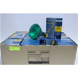 BOX OF LIGHT BULBS