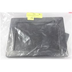 ALURATEK 8" DIGITAL PHOTO FRAME W/ CHARGER