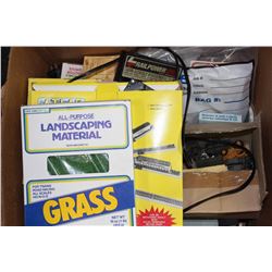 BOX OF HO SCALE TRAIN TRACK ACCESSORIES