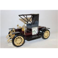 VINTAGE CAR CLOCK