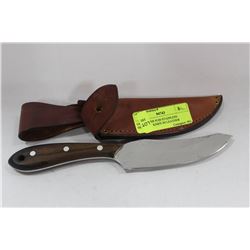 GROHMANN #100 STAINLESS SKINNING KNIFE IN LEATHER