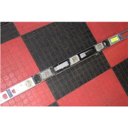 BUNDLE OF ALUMINUM LEVELS ON CHOICE