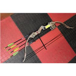 JUNIOR HUNTING BOW WITH ARROWS