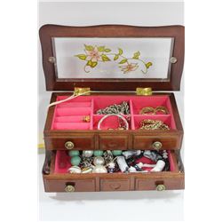 JEWELLERY BOX WITH CONTENTS