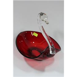 ART GLASS SWAN DISH